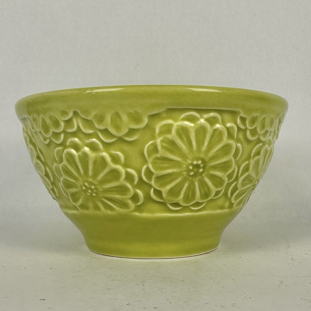 Pier 1 Imports Amadora Green Floral Earthenware Soup Cereal  Bowl